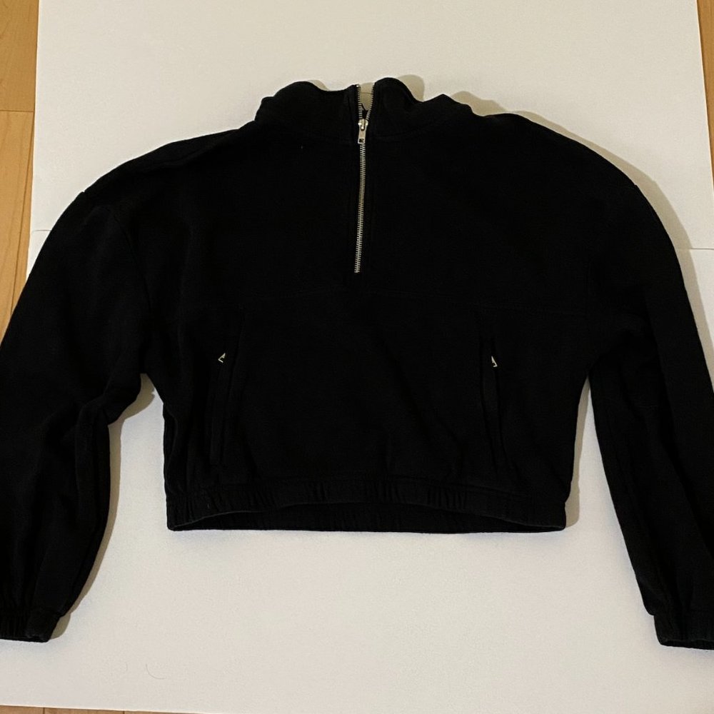 black sweater, garage, womens large